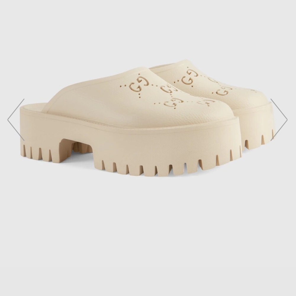 Gucci platform sandals rubber slides Clogs  NOT EASY TO FIND Guccisima